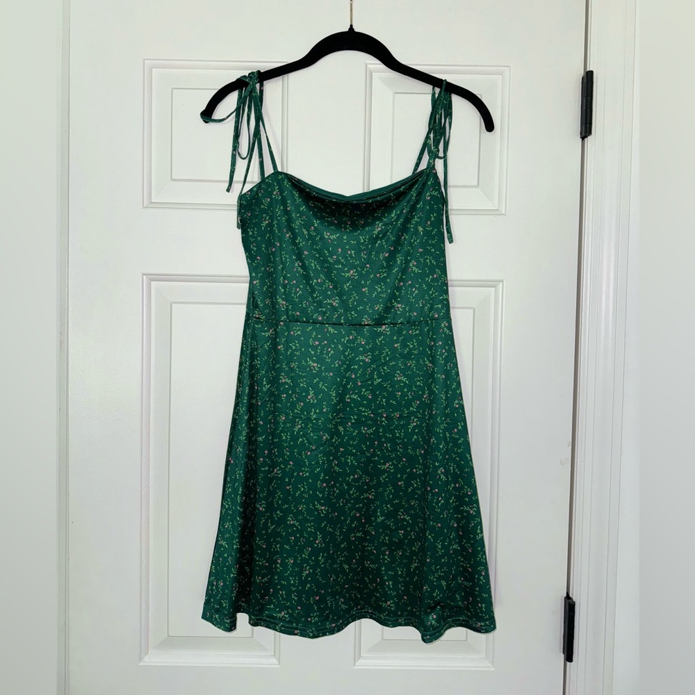 Green floral mini dress Francesca’s
